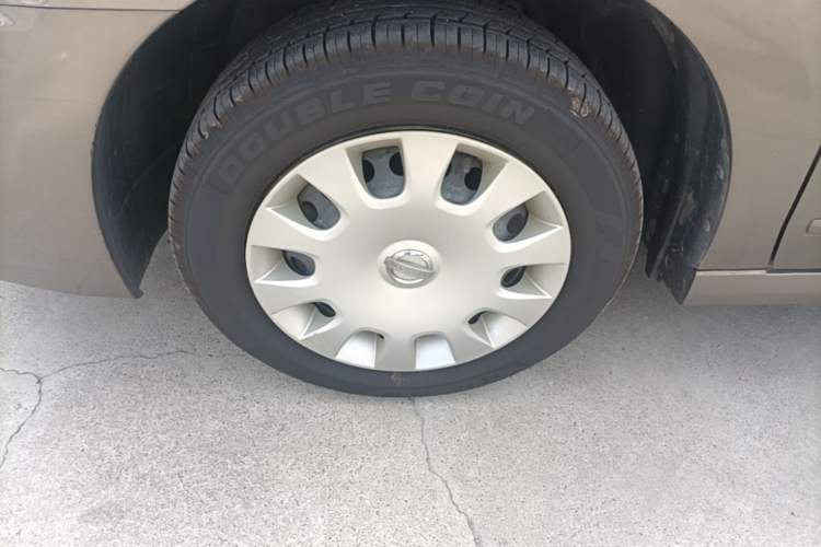 Used Nissan Sylphy 2018 Classic 1.6XE Manual Comfort Edition Left Front Wheel Hub