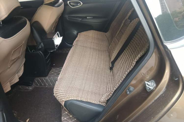 Used Nissan Sylphy 2018 1.6XV CVT Deluxe Edition Left Rear Seat