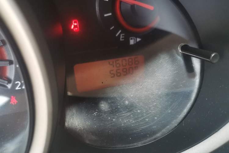 Used Nissan Sylphy 2018 Classic 1.6XE+ Manual Leading Edition Odometer Close Up