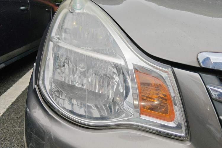 Used Nissan Sylphy 2018 Classic 1.6XE CVT Comfort Edition Right Front Headlight