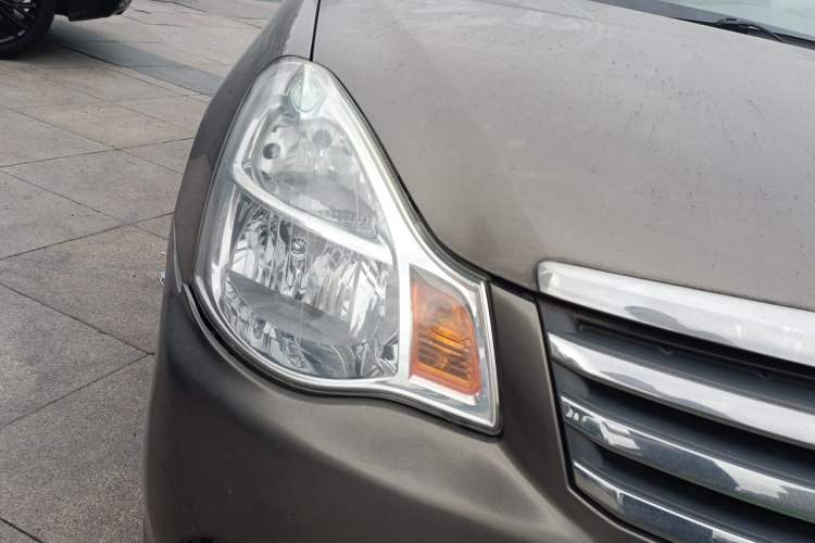 Used Nissan Sylphy 2018 Classic 1.6XE+ CVT Leading Edition Right Front Headlight