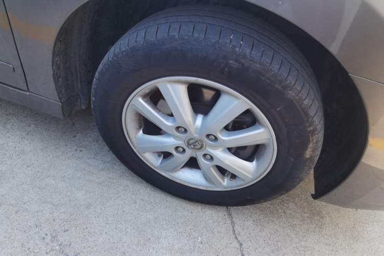 Used Nissan Sylphy 2018 Classic 1.6XE CVT Comfort Edition Right Front Wheel Hub