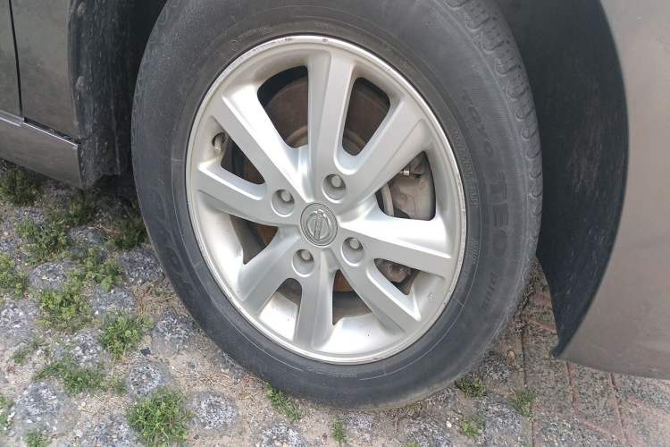 Used Nissan Sylphy 2018 Classic 1.6XE+ Manual Leading Edition Right Front Wheel Hub