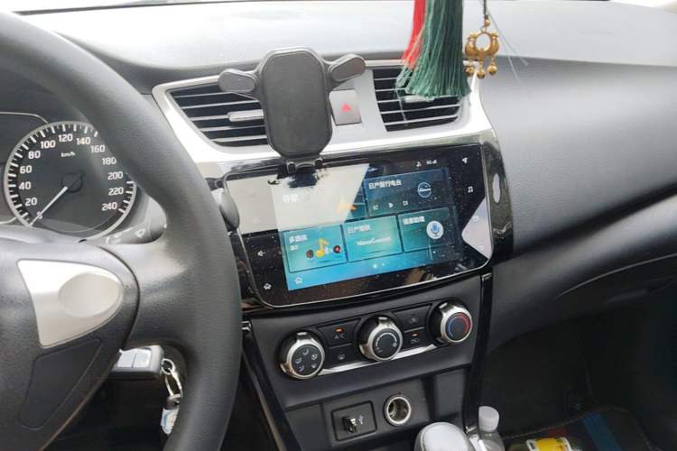 Used Nissan Sylphy 2019 Classic 1.6XL CVT Luxury Edition Audio And AC Panel