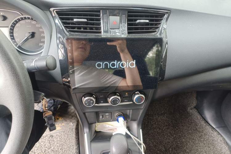 Used Nissan Sylphy 2019 Classic 1.6XE CVT Comfort Edition Audio And AC Panel