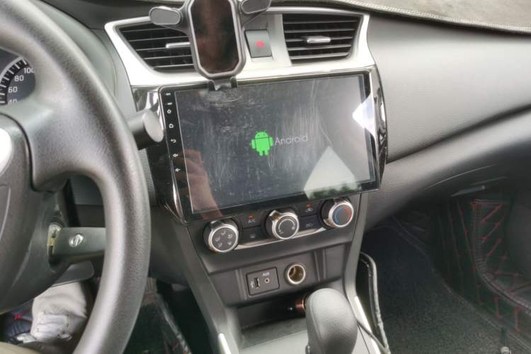 Used Nissan Sylphy 2019 Classic 1.6XE CVT Comfort Edition Audio And AC Panel