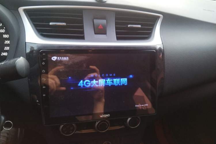 Used Nissan Sylphy 2019 Classic 1.6XE CVT Comfort Edition Audio And AC Panel