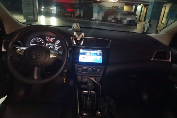 Used Nissan Sylphy 2019 Classic 1.6XL CVT Luxury Edition Center Console
