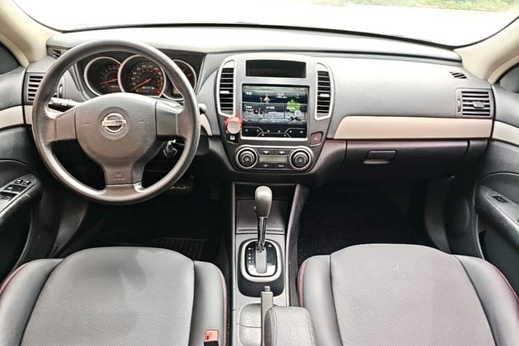 Used Nissan Sylphy 2019 Classic 1.6XE+ CVT SmartConnect Leading Edition Center Console