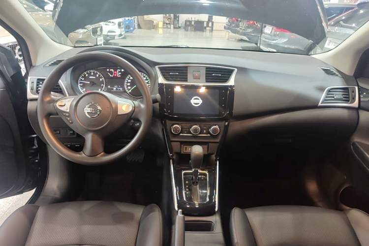 Used Nissan Sylphy 2019 Classic 1.6XL CVT Luxury Edition Center Console