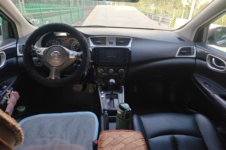 Used Nissan Sylphy 2019 Classic 1.6XL CVT Luxury Edition Center Console