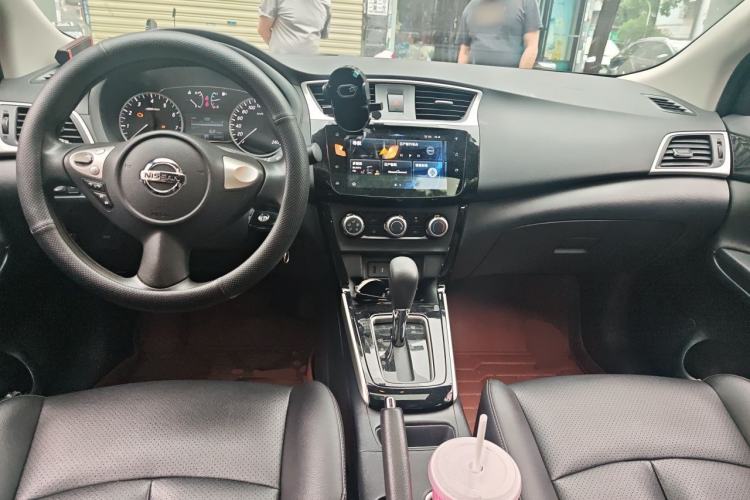 Used Nissan Sylphy 2019 Classic 1.6XL CVT Luxury Edition Center Console