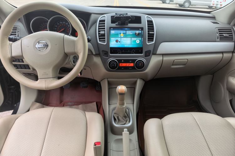 Used Nissan Sylphy 2019 Classic 1.6XE+ Manual Smart Connect Luxury Edition Center Console