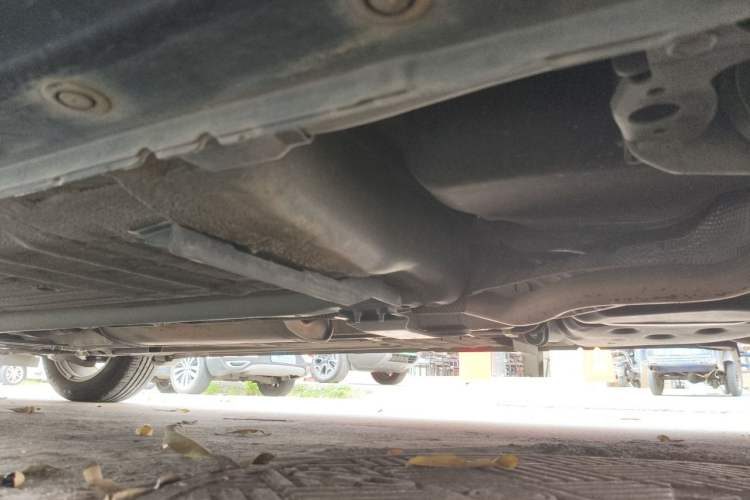 Used Nissan Sylphy 2019 1.6XV CVT Smart Connect Luxury Edition China VI Standard Chassis Rear Left