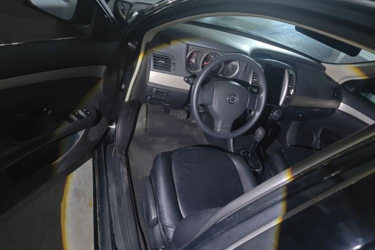 Used Nissan Sylphy 2019 Classic 1.6XE+ CVT SmartConnect Leading Edition Driver Seat