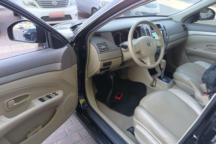 Used Nissan Sylphy 2019 Classic 1.6XE+ CVT SmartConnect Leading Edition Driver Seat