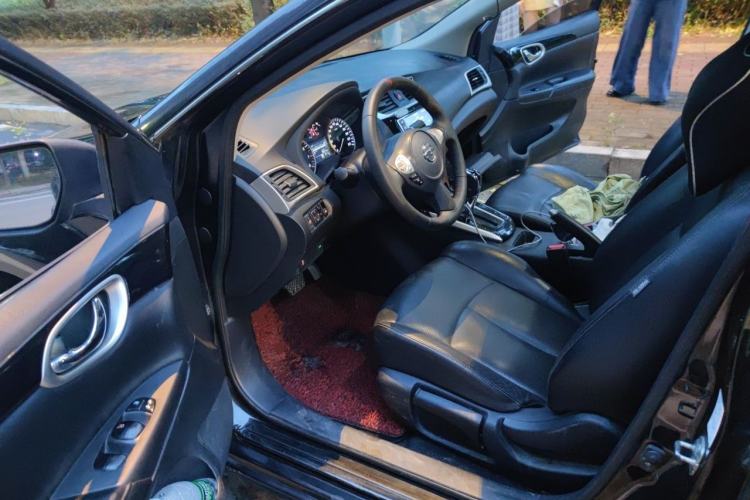 Used Nissan Sylphy 2019 1.6XV CVT Smart Connect Luxury Edition China V Standard Driver Seat