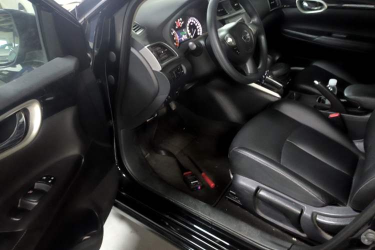 Used Nissan Sylphy 2019 Classic 1.6XL CVT Luxury Edition Driver Seat