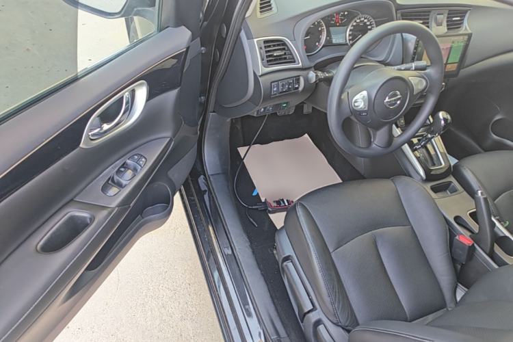 Used Nissan Sylphy 2019 1.6XV CVT Smart Connect Luxury Edition China VI Standard Driver Seat