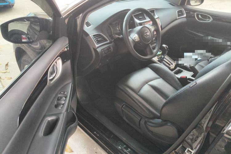 Used Nissan Sylphy 2019 1.6XV CVT Smart Connect Luxury Edition China VI Standard Driver Seat