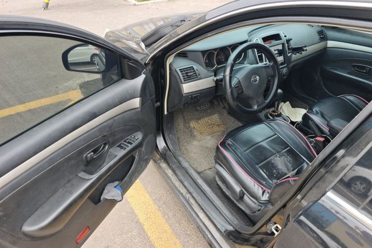 Used Nissan Sylphy 2019 Classic 1.6XE+ CVT SmartConnect Leading Edition Driver Seat
