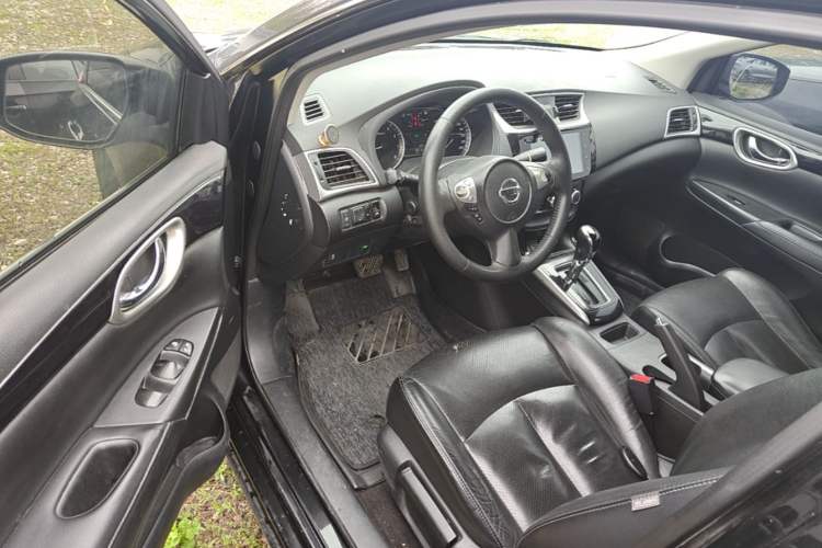 Used Nissan Sylphy 2019 1.6XV CVT Smart Connect Luxury Edition China VI Standard Driver Seat