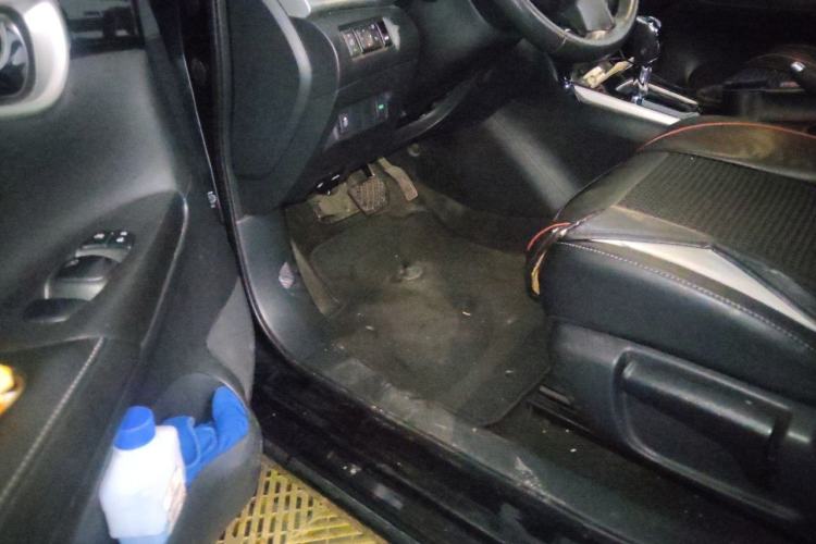 Used Nissan Sylphy 2019 1.6XV CVT Smart Connect Luxury Edition China VI Standard Driver Seat