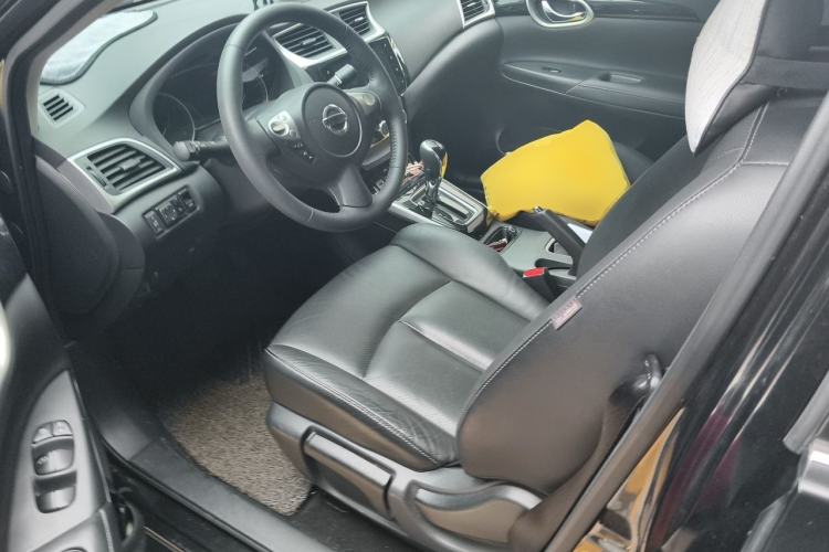 Used Nissan Sylphy 2019 1.6XV CVT Smart Connect Luxury Edition China VI Standard Driver Seat