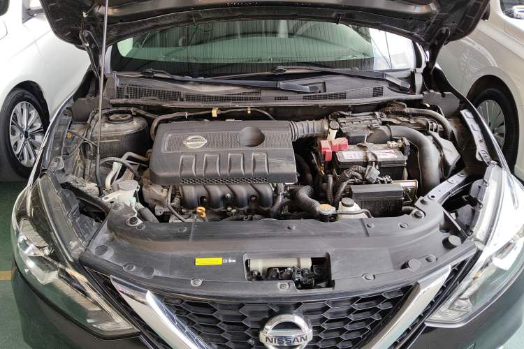 Used Nissan Sylphy 2019 1.6XV CVT Smart Connect Luxury Edition China VI Standard Engine Bay