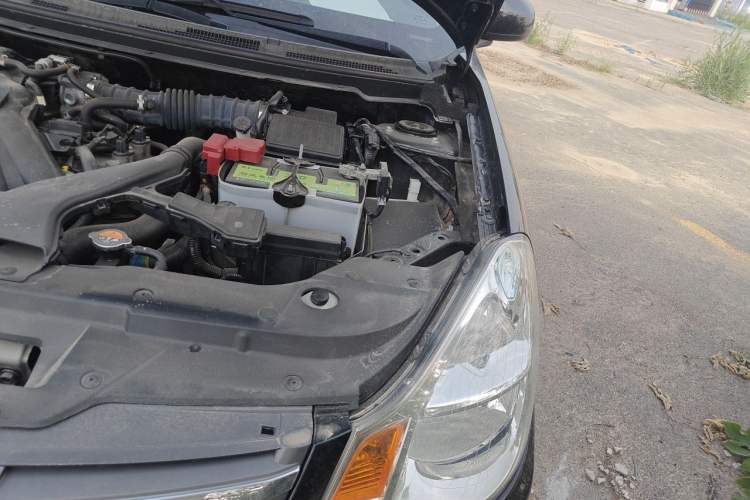 Used Nissan Sylphy 2019 Classic 1.6XE+ CVT SmartConnect Leading Edition Engine Bay Left