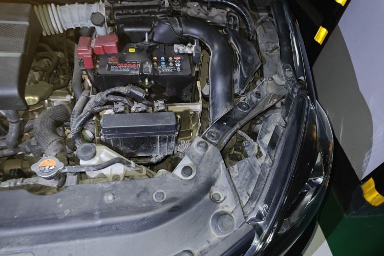 Used Nissan Sylphy 2019 1.6XV CVT Smart Connect Luxury Edition China V Standard Engine Bay Left