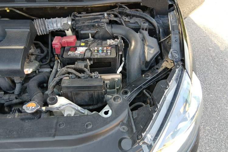 Used Nissan Sylphy 2019 1.6XL Manual Luxury Edition China V Standard Engine Bay Left
