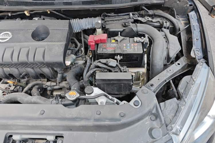 Used Nissan Sylphy 2019 1.6XV CVT Smart Connect Luxury Edition China VI Standard Engine Bay Left