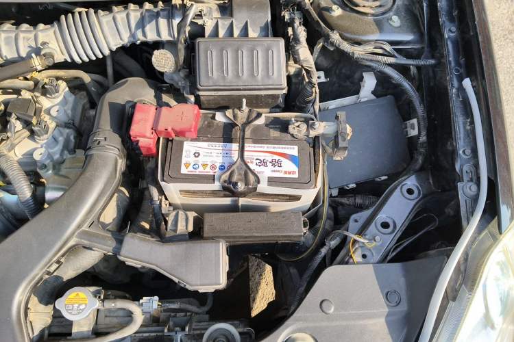 Used Nissan Sylphy 2019 Classic 1.6XE+ CVT SmartConnect Leading Edition Engine Bay Left