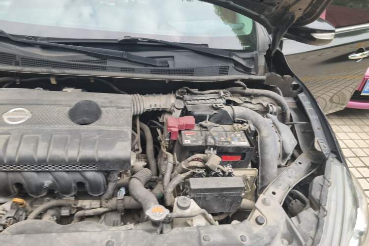 Used Nissan Sylphy 2019 1.6XV CVT Smart Connect Luxury Edition China VI Standard Engine Bay Left