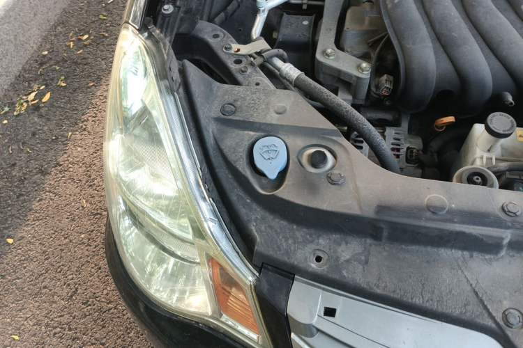 Used Nissan Sylphy 2019 Classic 1.6XE+ CVT SmartConnect Leading Edition Engine Bay Right