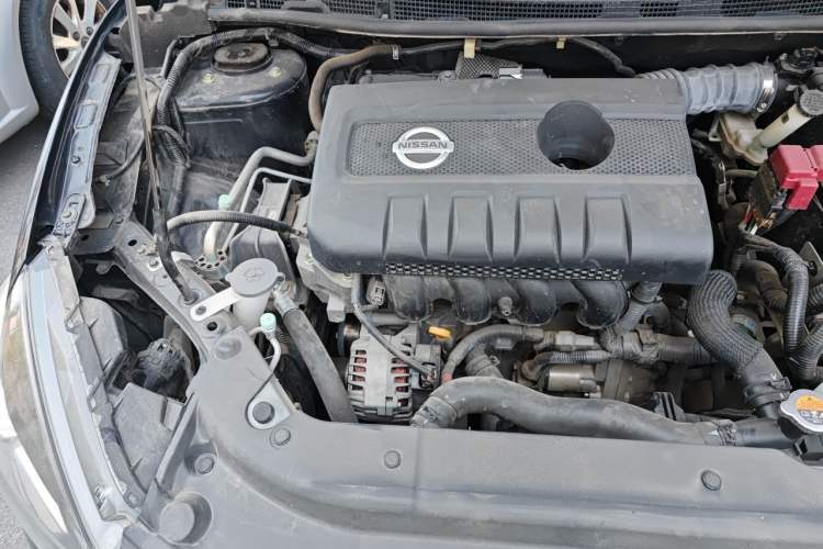 Used Nissan Sylphy 2019 1.6XV CVT Smart Connect Luxury Edition China VI Standard Engine Bay Right