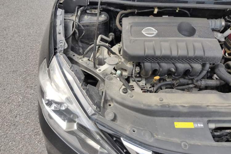 Used Nissan Sylphy 2019 1.6XV CVT Smart Connect Luxury Edition China VI Standard Engine Bay Right