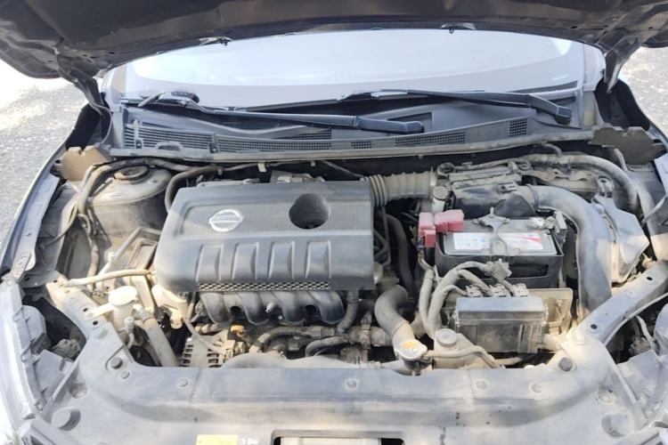 Used Nissan Sylphy 2019 1.6XV CVT Smart Connect Luxury Edition China VI Standard Engine Bay