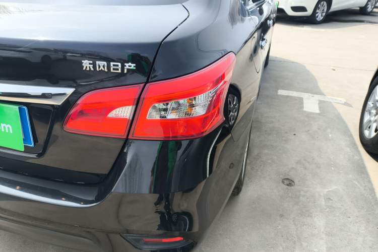 Used Nissan Sylphy 2019 Classic 1.6XL CVT Luxury Edition Exterior 3