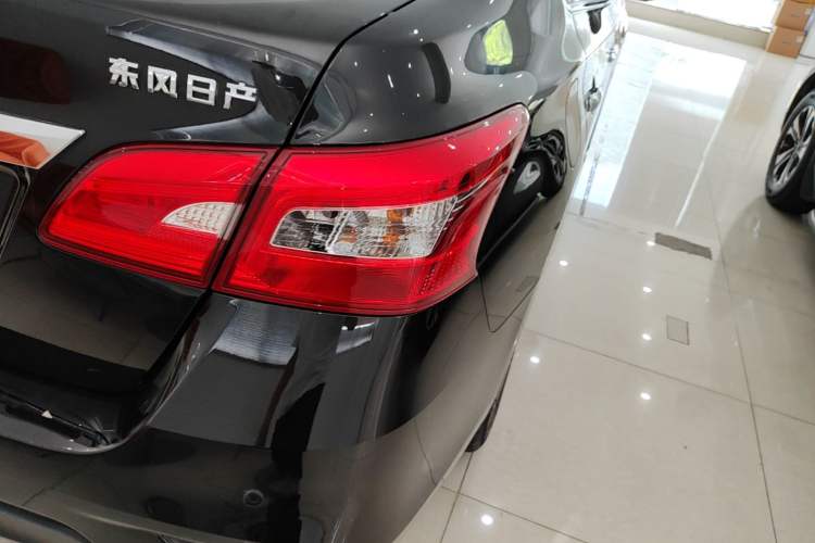 Used Nissan Sylphy 2019 Classic 1.6XE CVT Comfort Edition Exterior 3