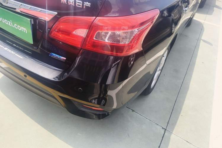 Used Nissan Sylphy 2019 1.6XV CVT Smart Connect Luxury Edition China VI Standard Exterior 3