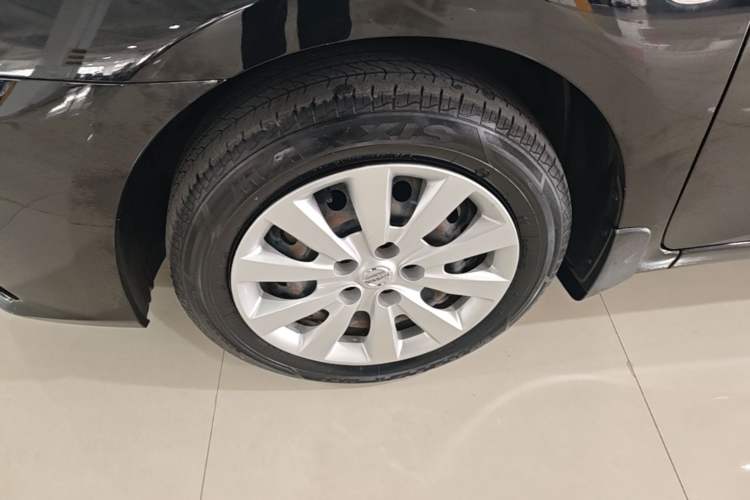 Used Nissan Sylphy 2019 Classic 1.6XE CVT Comfort Edition Exterior 4