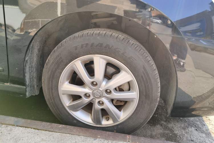 Used Nissan Sylphy 2019 Classic 1.6XE+ CVT SmartConnect Leading Edition Exterior 4