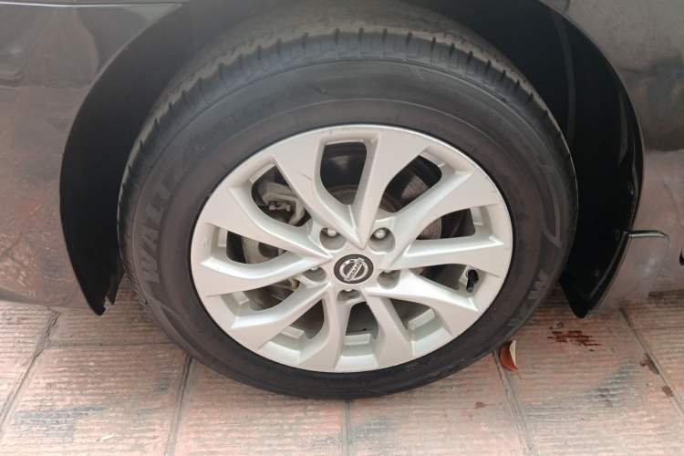 Used Nissan Sylphy 2019 Classic 1.6XL CVT Luxury Edition Exterior 4