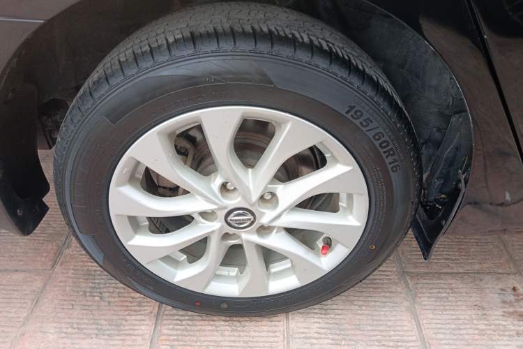 Used Nissan Sylphy 2019 Classic 1.6XL CVT Luxury Edition Exterior 5