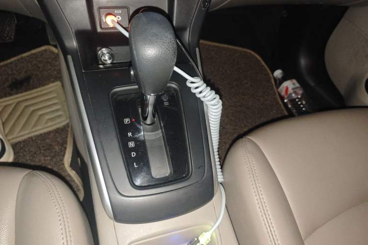 Used Nissan Sylphy 2019 Classic 1.6XE CVT Comfort Edition Gear Lever
