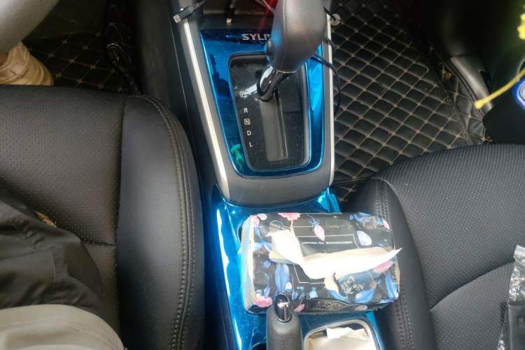 Used Nissan Sylphy 2019 Classic 1.6XE CVT Comfort Edition Gear Lever