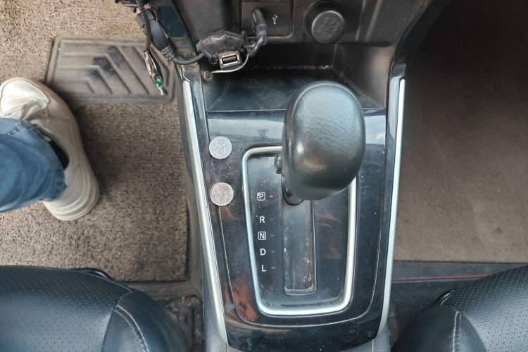 Used Nissan Sylphy 2019 Classic 1.6XL CVT Luxury Edition Gear Lever