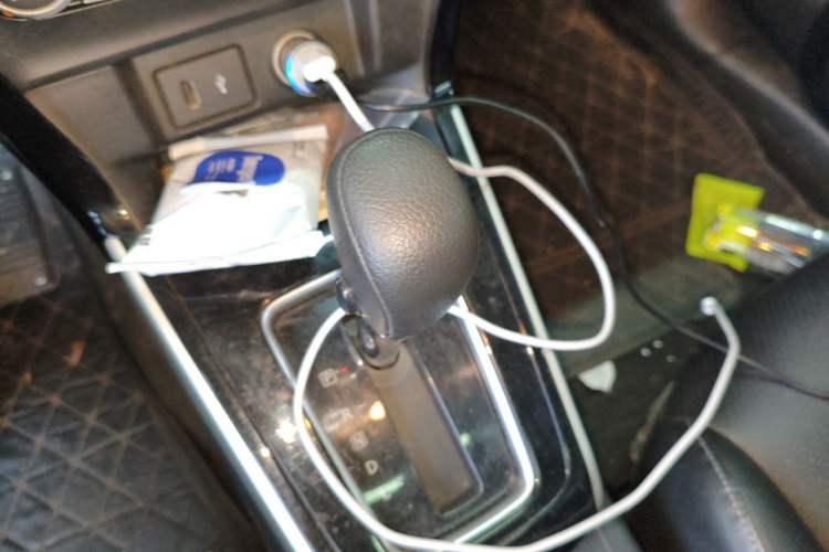 Used Nissan Sylphy 2019 Classic 1.6XL CVT Luxury Edition Gear Lever
